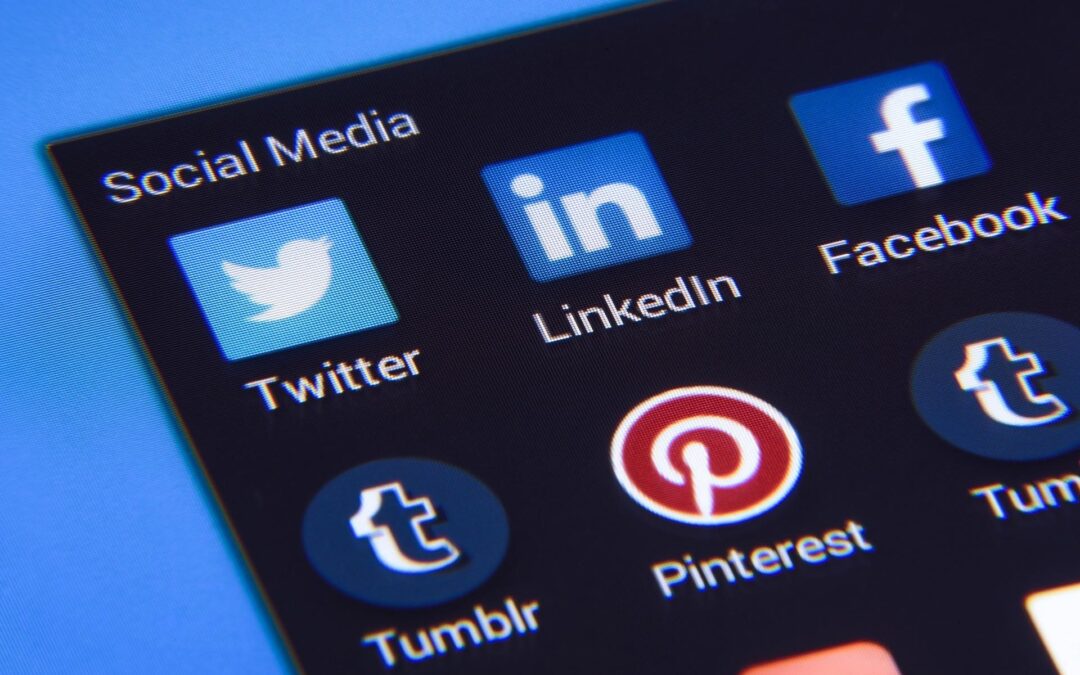 5 Social Media Trends to Keep Track of In the Second Half of 2022